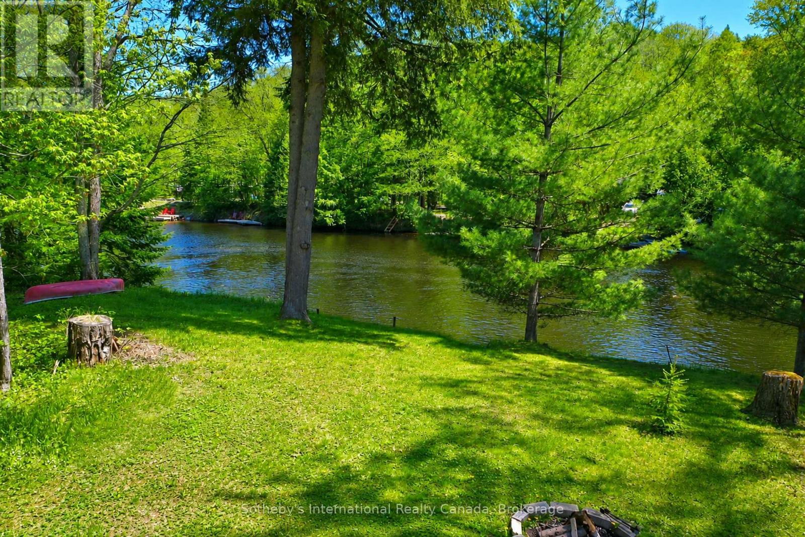 1072 HOLIDAY PARK DRIVE - 27