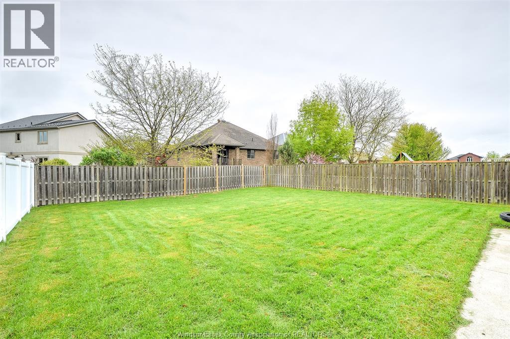 160 BRANTON CRESCENT - 27