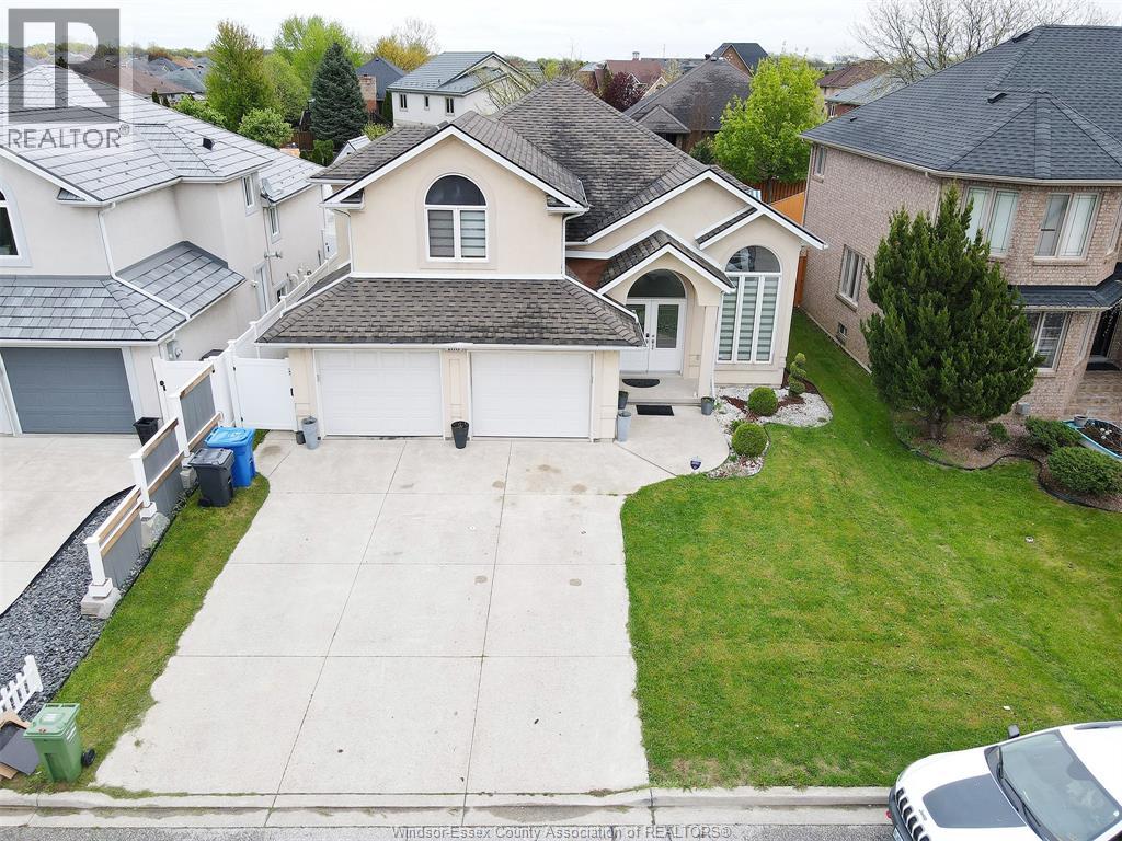 160 BRANTON CRESCENT - 31