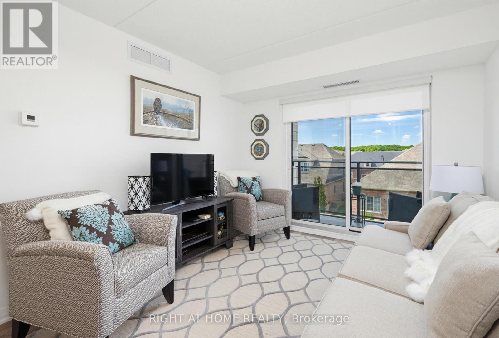 #318 40 VIA ROSEDALE - 10