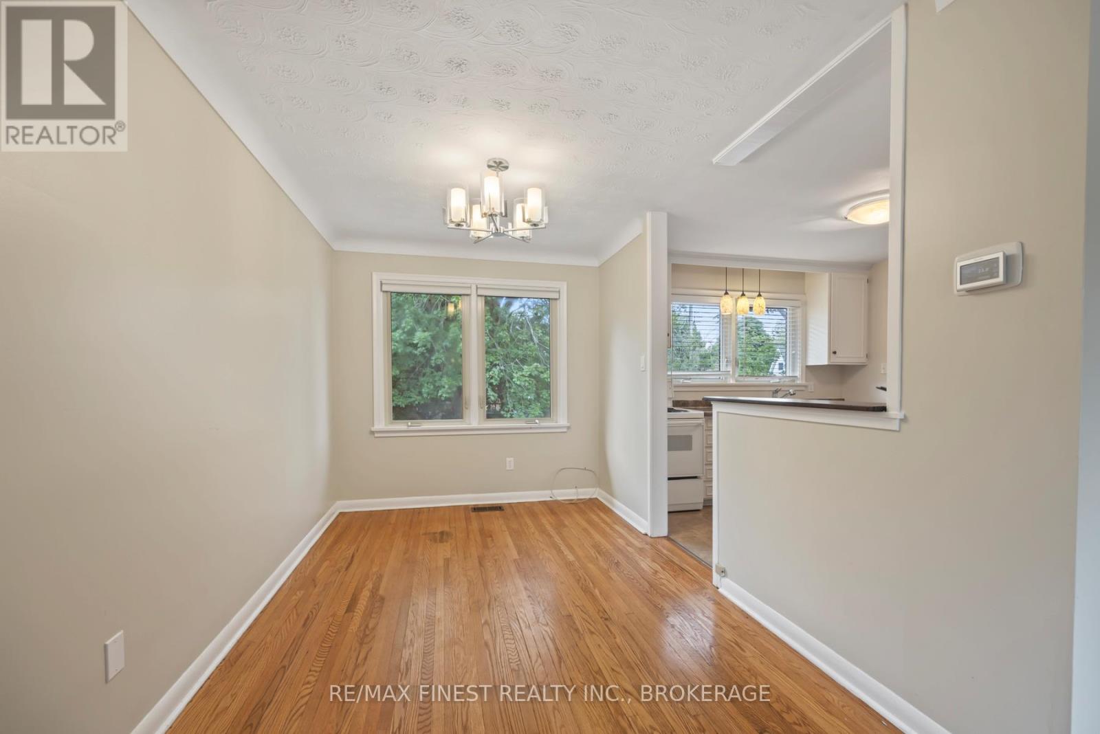 140 LIDDELL CRESCENT - 20