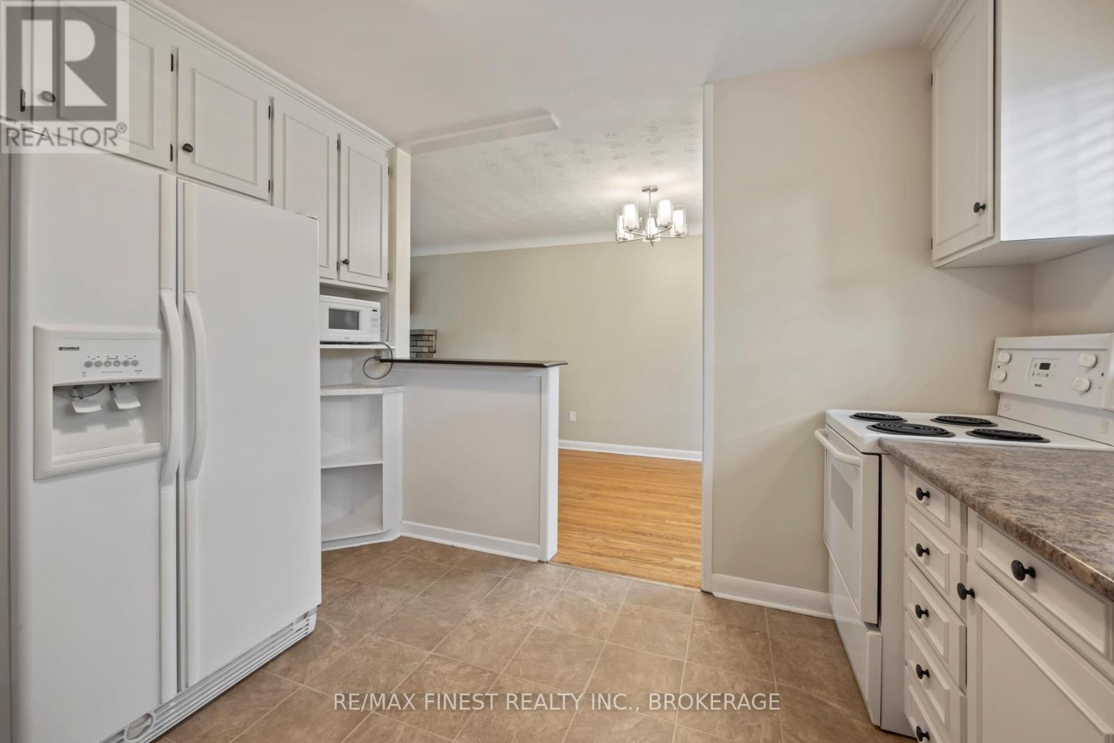 140 LIDDELL CRESCENT - 23