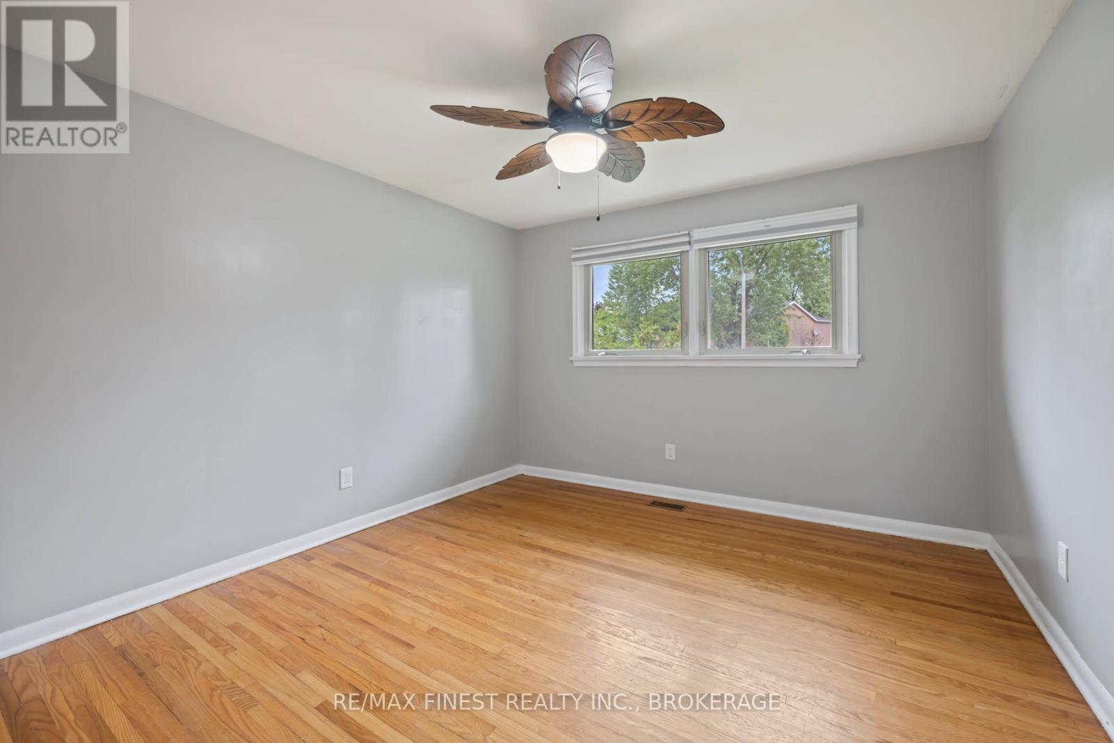 140 LIDDELL CRESCENT - 26