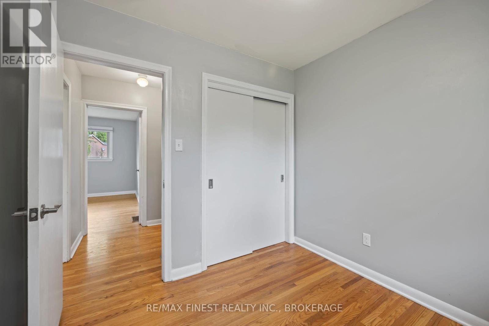 140 LIDDELL CRESCENT - 29