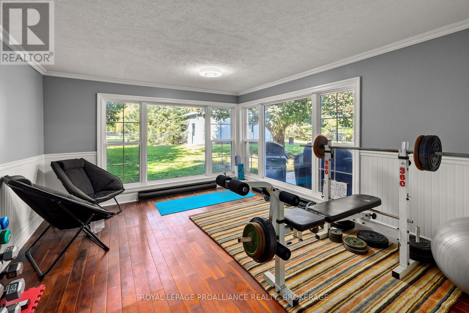 6045 VERONA STREET - 10