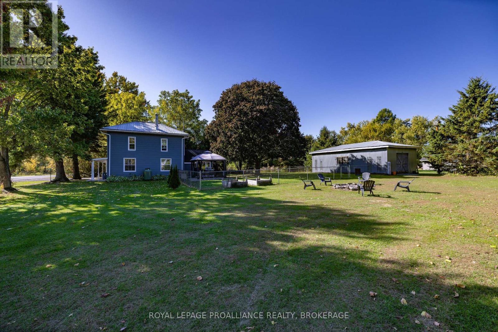 6045 VERONA STREET - 36