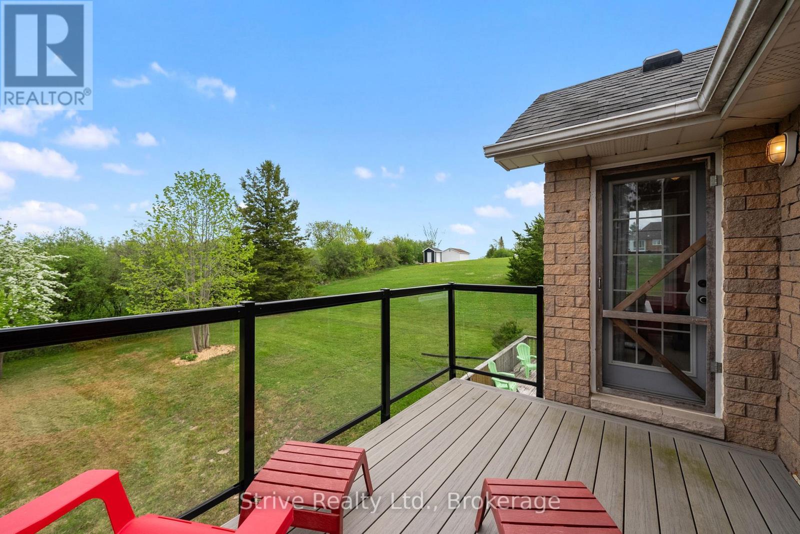41 GRANDVIEW DRIVE - 26