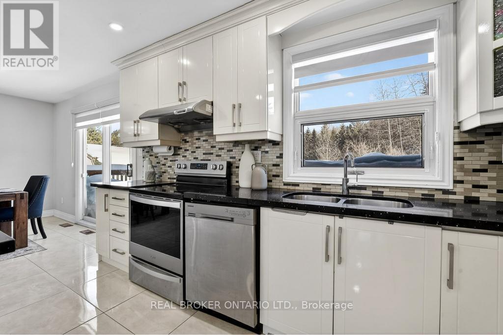 16 OLD CARRIAGE ROAD - 11