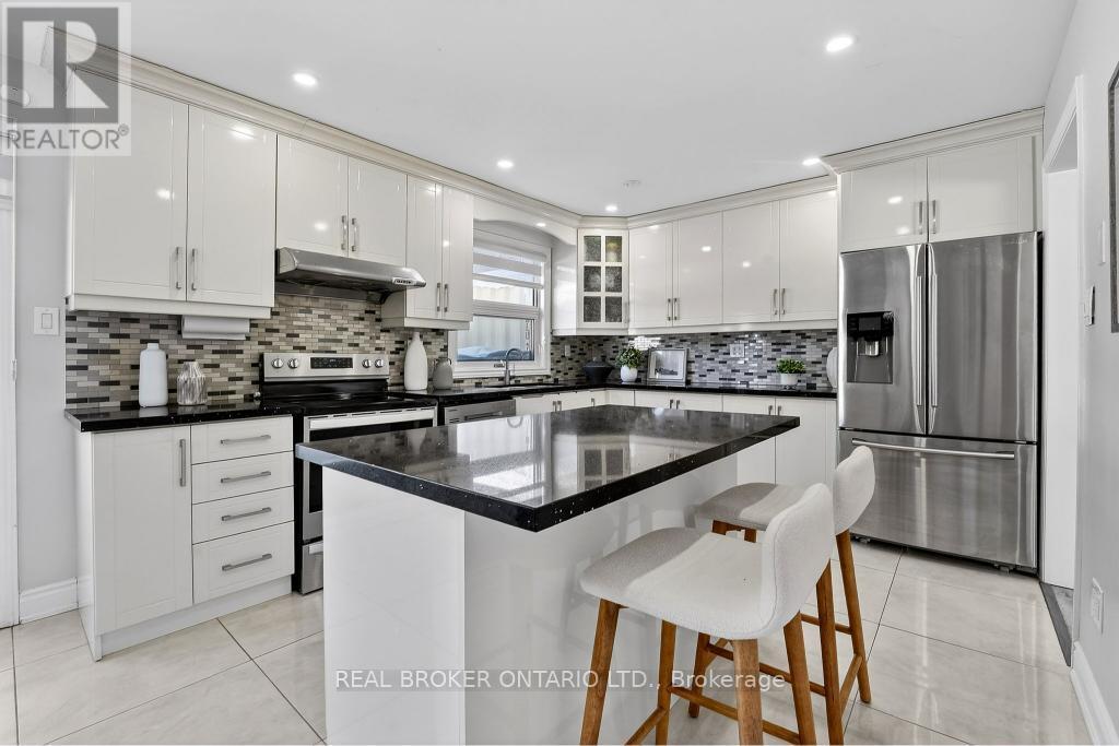 16 OLD CARRIAGE ROAD - 13
