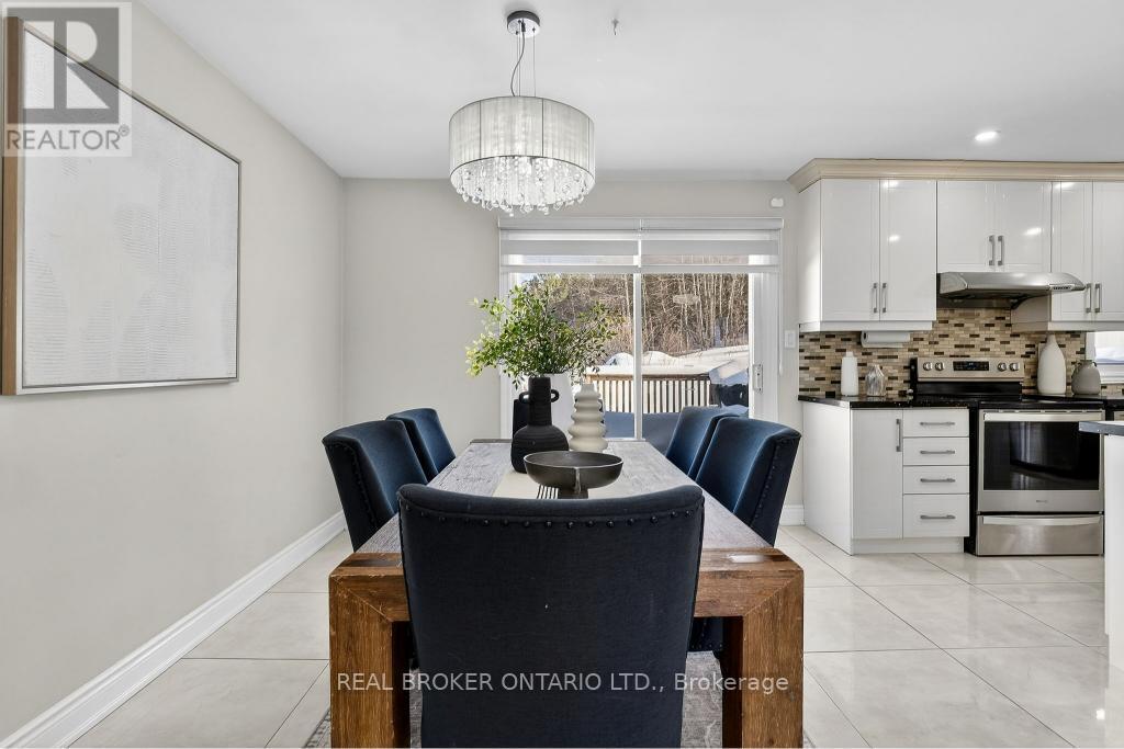 16 OLD CARRIAGE ROAD - 15