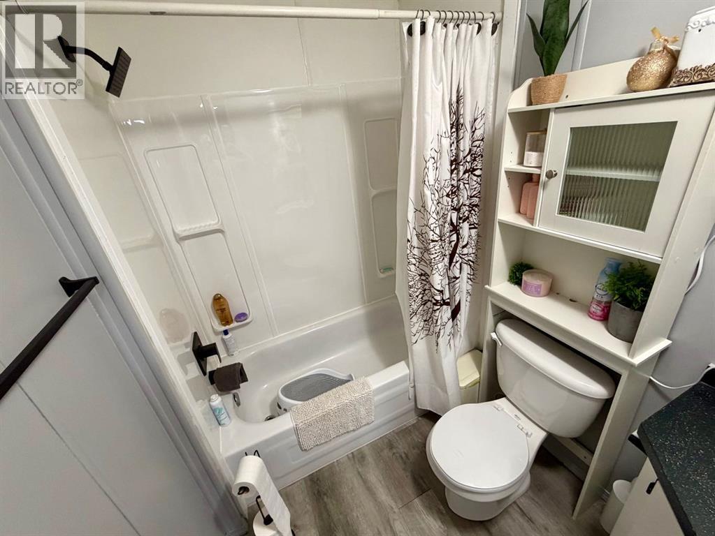 10409 Homestead Way — photo 38