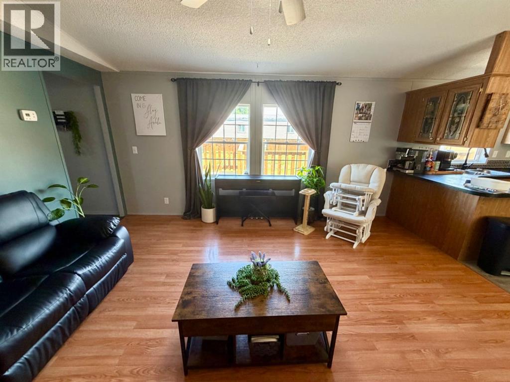 10409 Homestead Way — photo 9