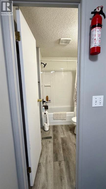 10409 Homestead Way — photo 37