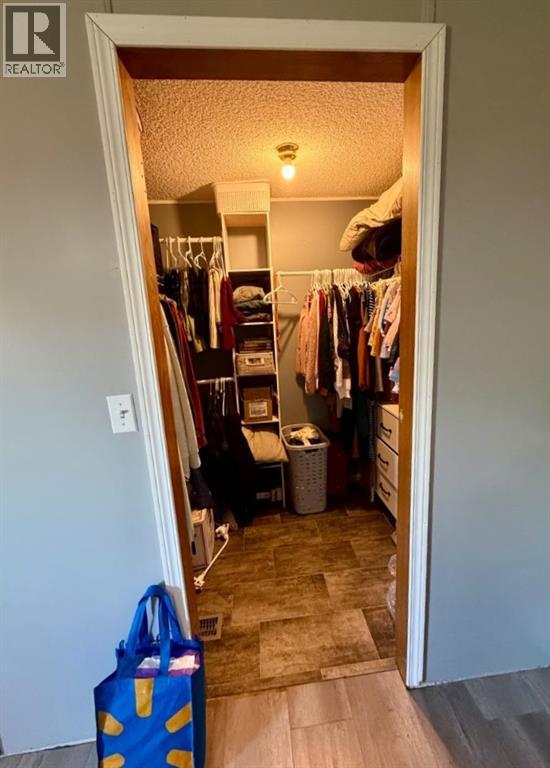 10409 Homestead Way — photo 25