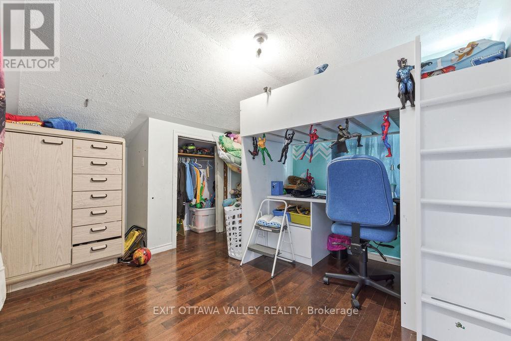 341 CRAIG STREET - 26