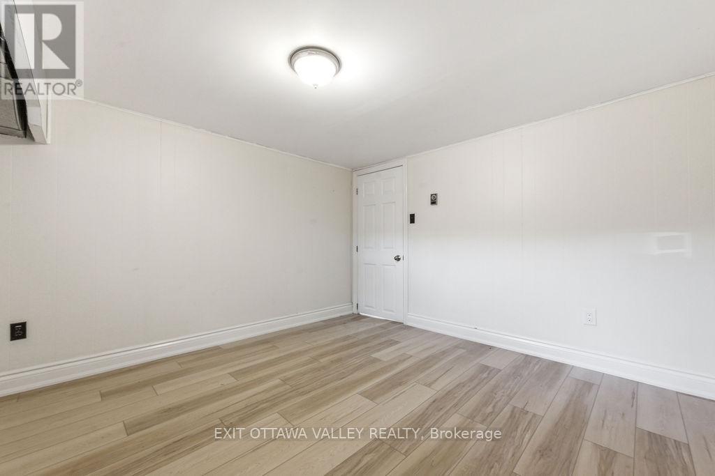 341 CRAIG STREET - 33