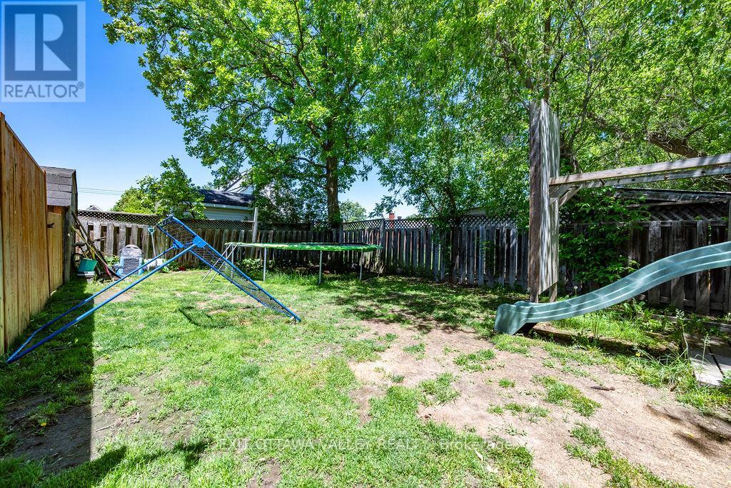 341 CRAIG STREET - 41