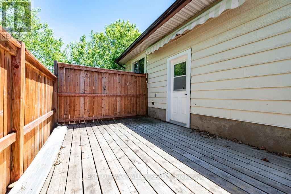 341 CRAIG STREET - 46
