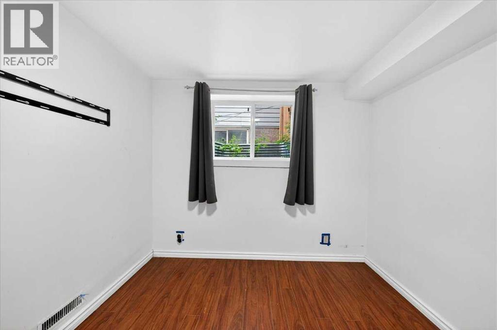 6979 Laguna Way NE — photo 37
