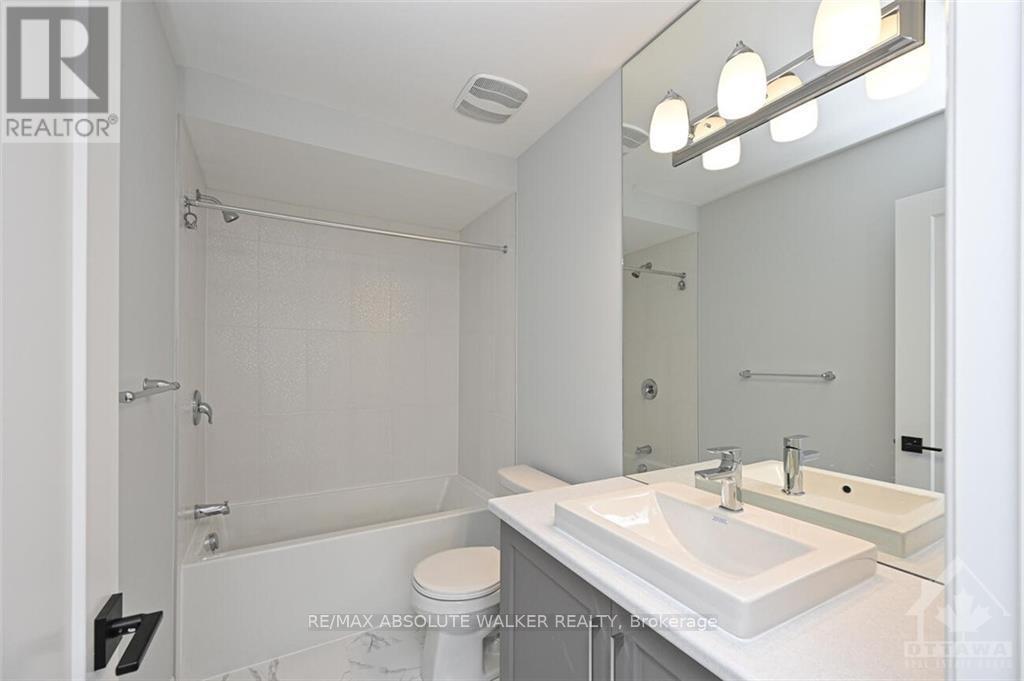 2 Bed, 3 Bath House for Rent in Ottawa – 321 SQUADRON CRESCENT, Ottawa – MLS# X13421070 - Image 5