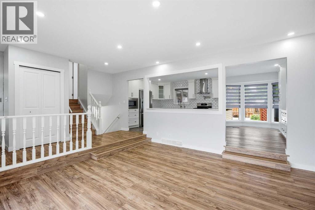 187 Templeton Circle NE — photo 12