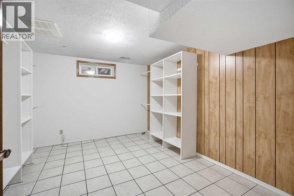 187 Templeton Circle NE — photo 33
