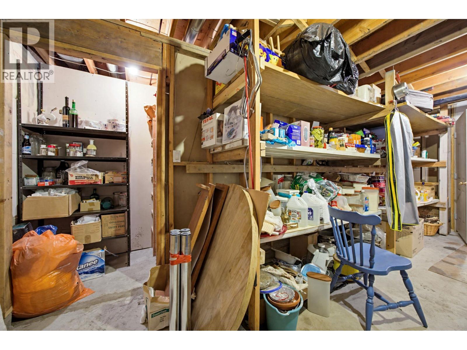 4341 Dunsmuir Road Road - 24