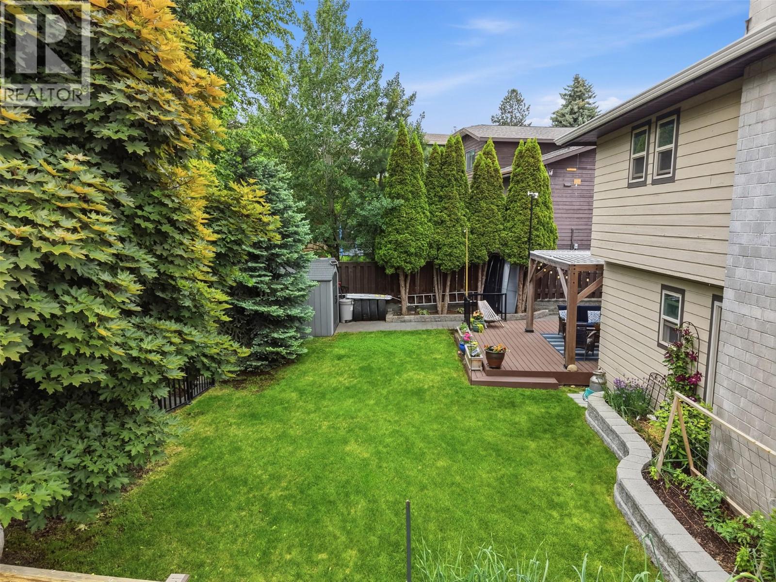 2057 Hampshire Drive - 3