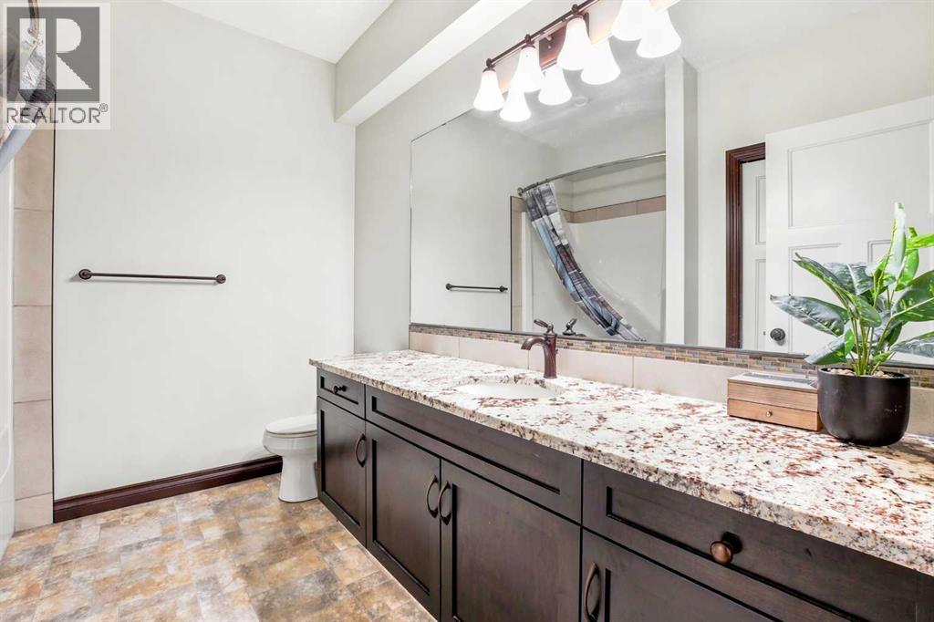 43 Thompson Crescent — photo 18