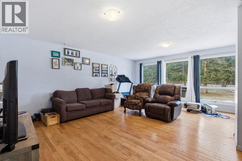 3322 CRANE ROAD - 4
