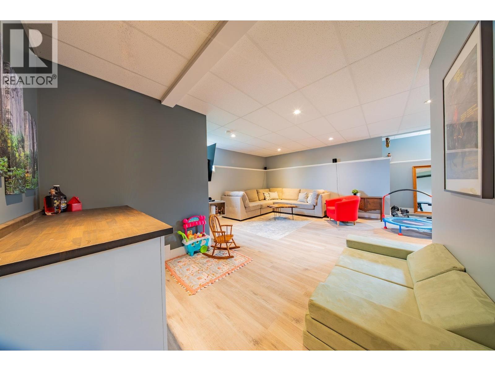 11015 114 AVENUE - 26