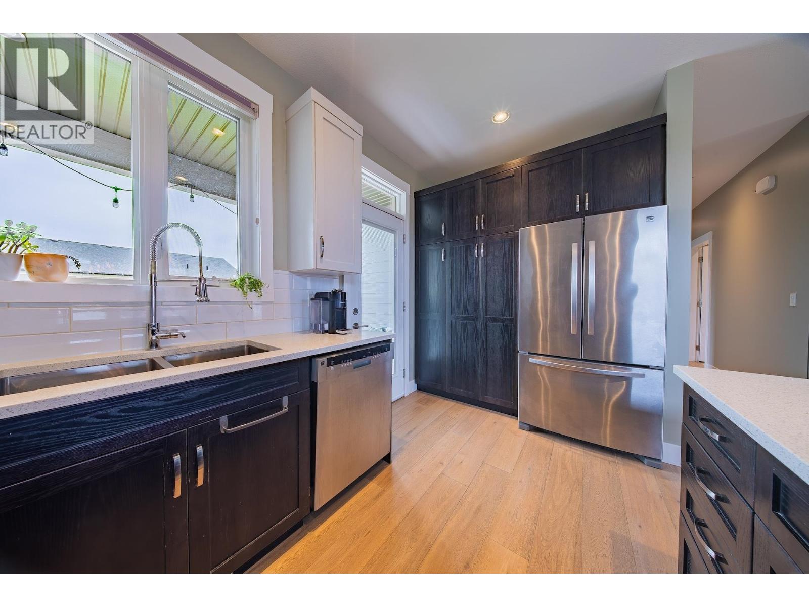 11015 114 AVENUE - 15