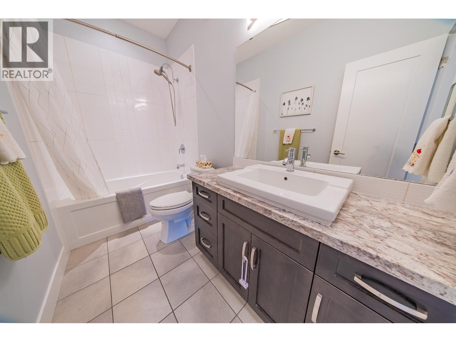 11015 114 AVENUE - 24