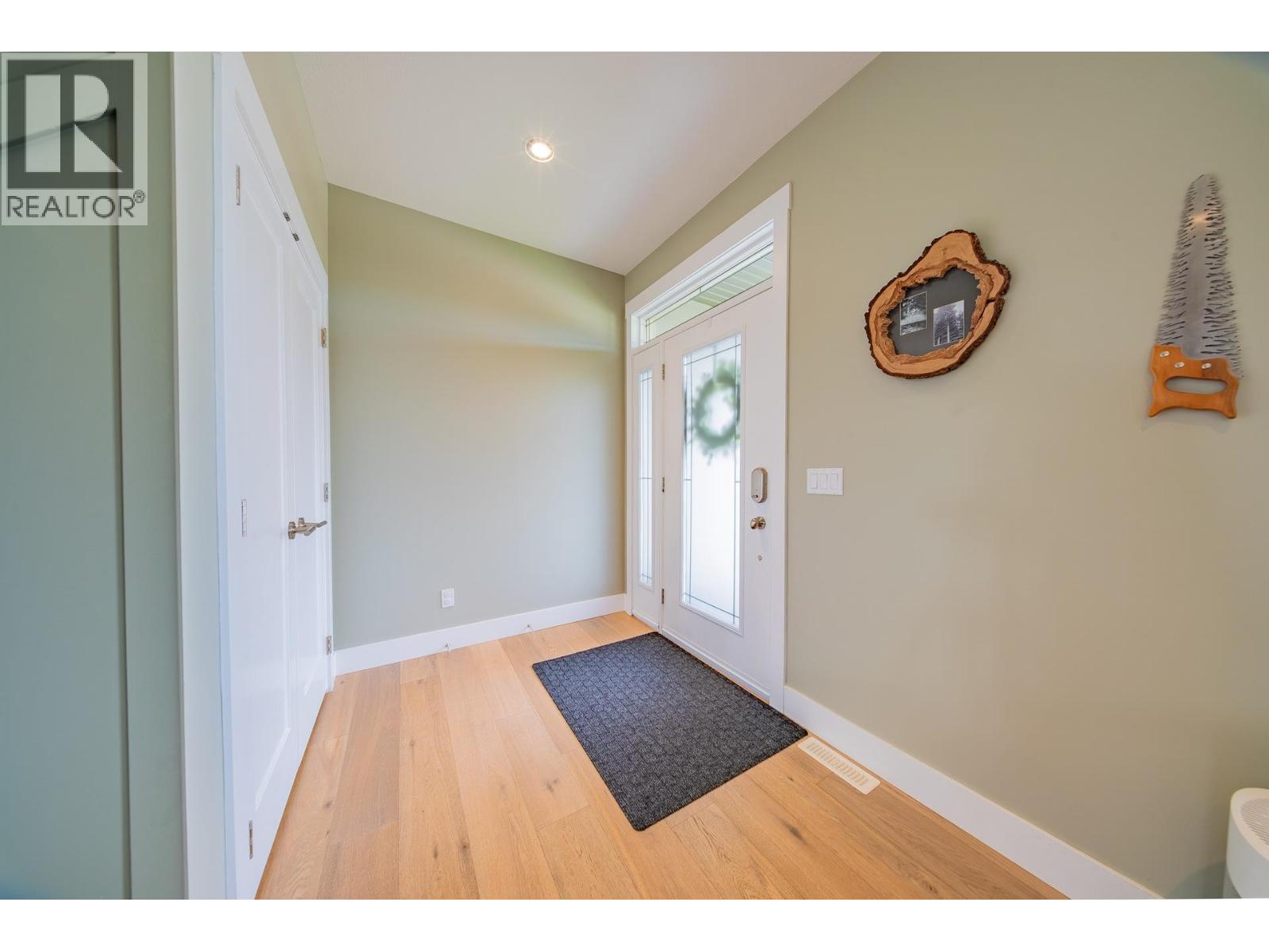 11015 114 AVENUE - 6