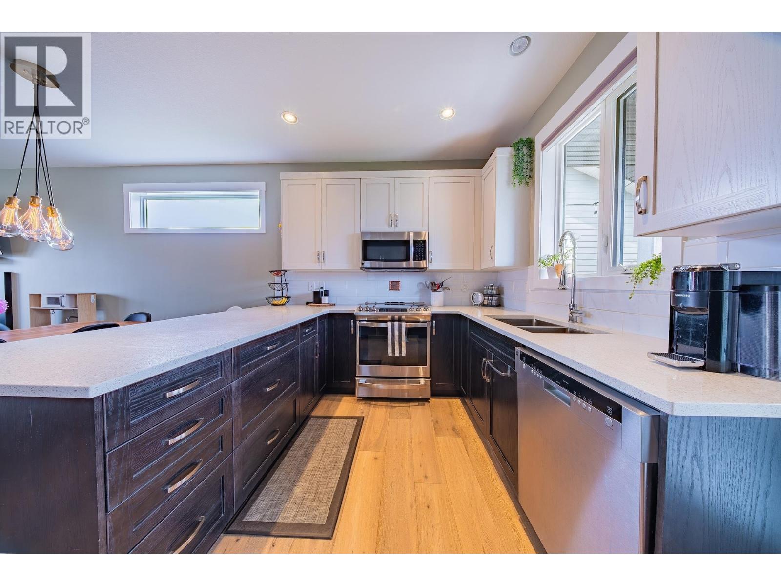 11015 114 AVENUE - 13