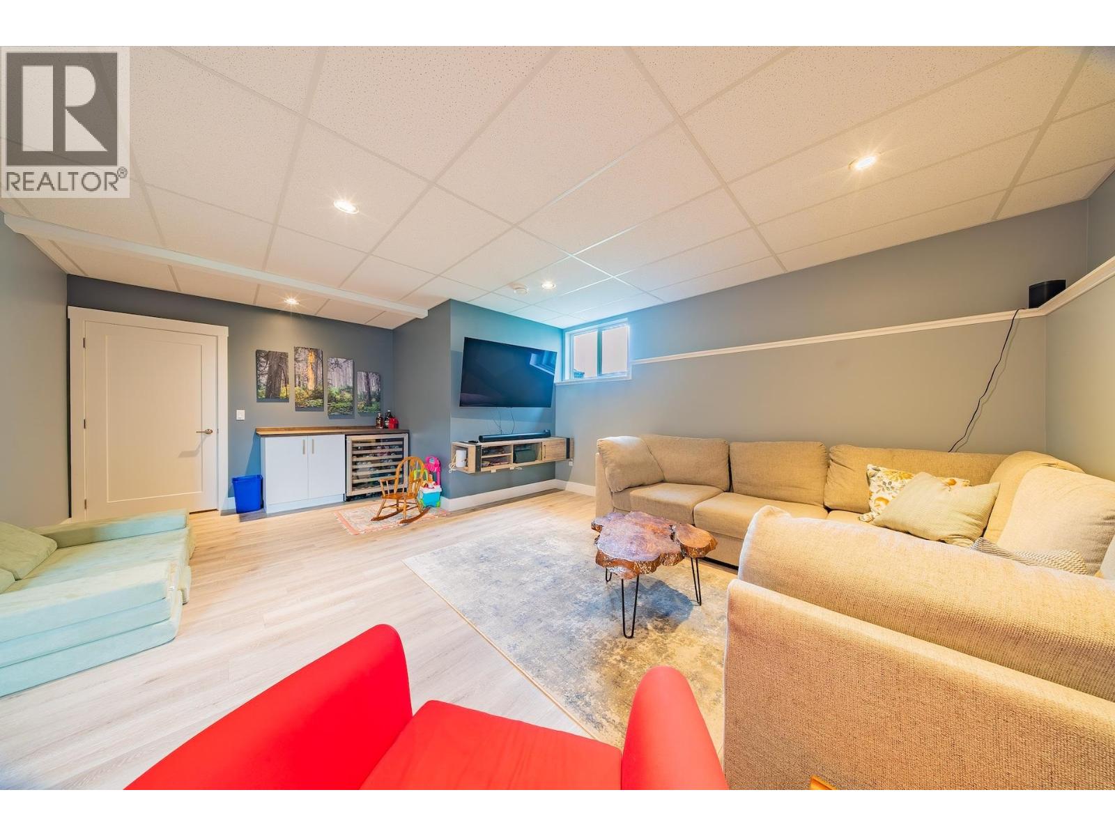 11015 114 AVENUE - 27