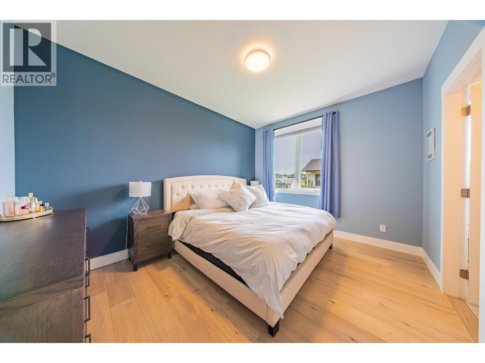 11015 114 AVENUE - 16