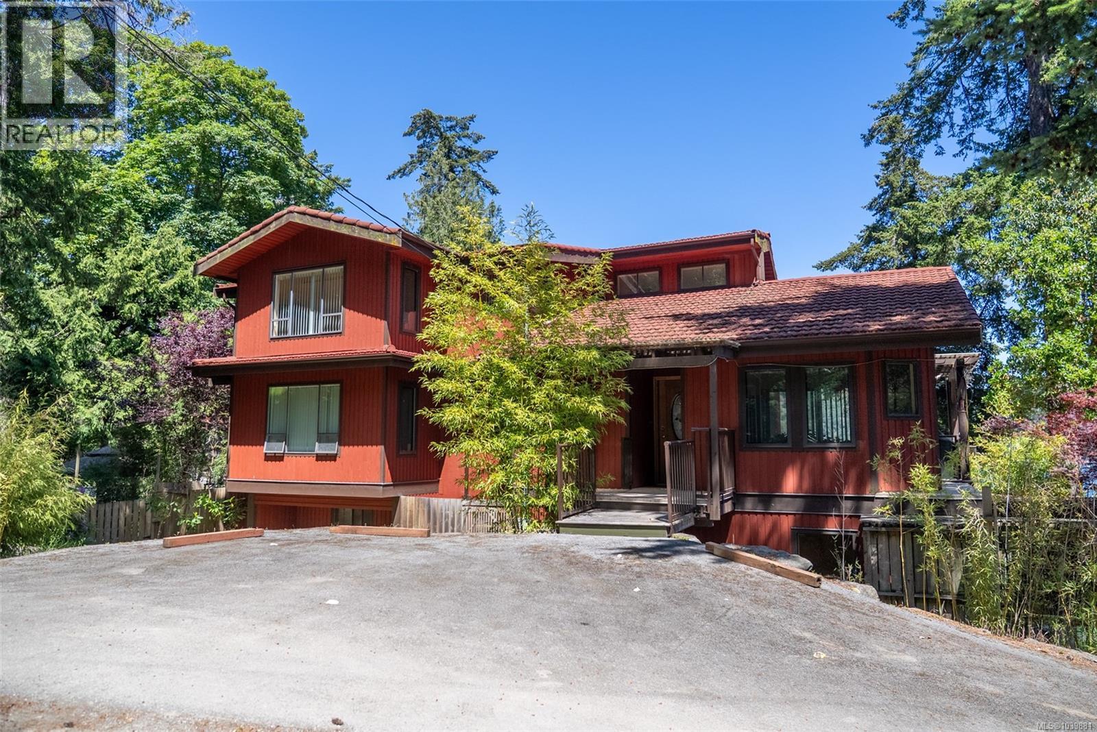 7911 Bedwell Dr - Image 3