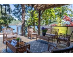 7911 Bedwell Dr, Pender Island, BC V0N2M2 Photo 32