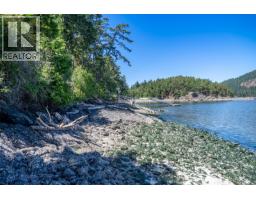 7911 Bedwell Dr, Pender Island, BC V0N2M2 Photo 53