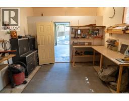 Bathroom - 7911 Bedwell Dr, Pender Island, BC V0N2M2 Photo 7