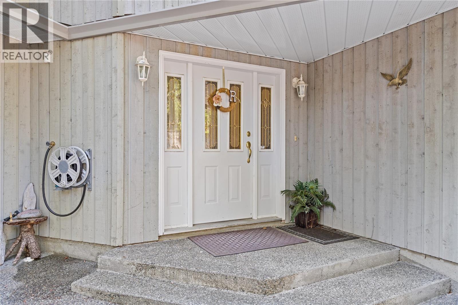 661 Millstream Lake Rd - 31