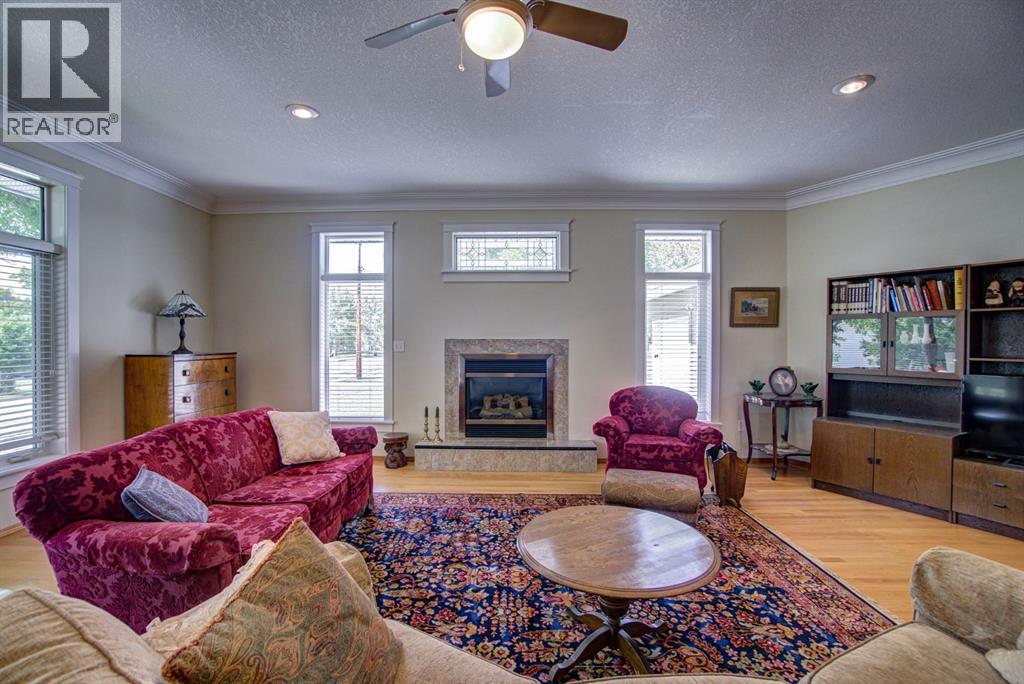 224 52 Avenue W - 17