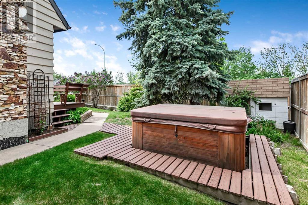 39 Canova Close SW — photo 36