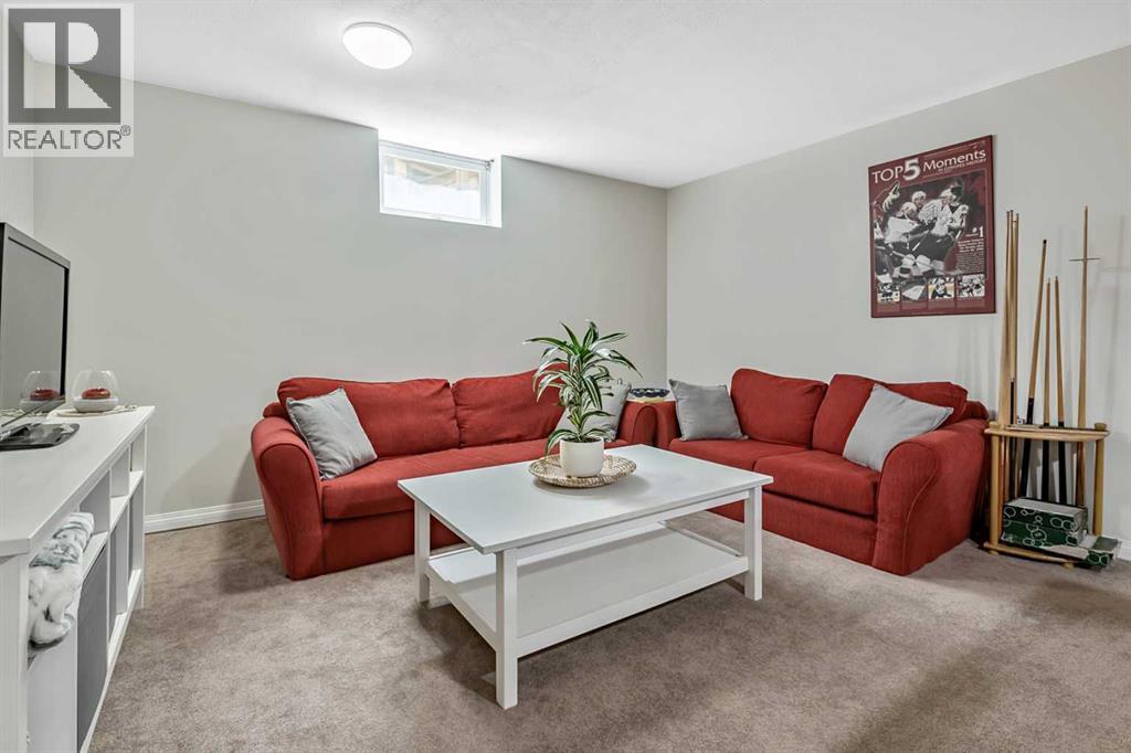 39 Canova Close SW — photo 25