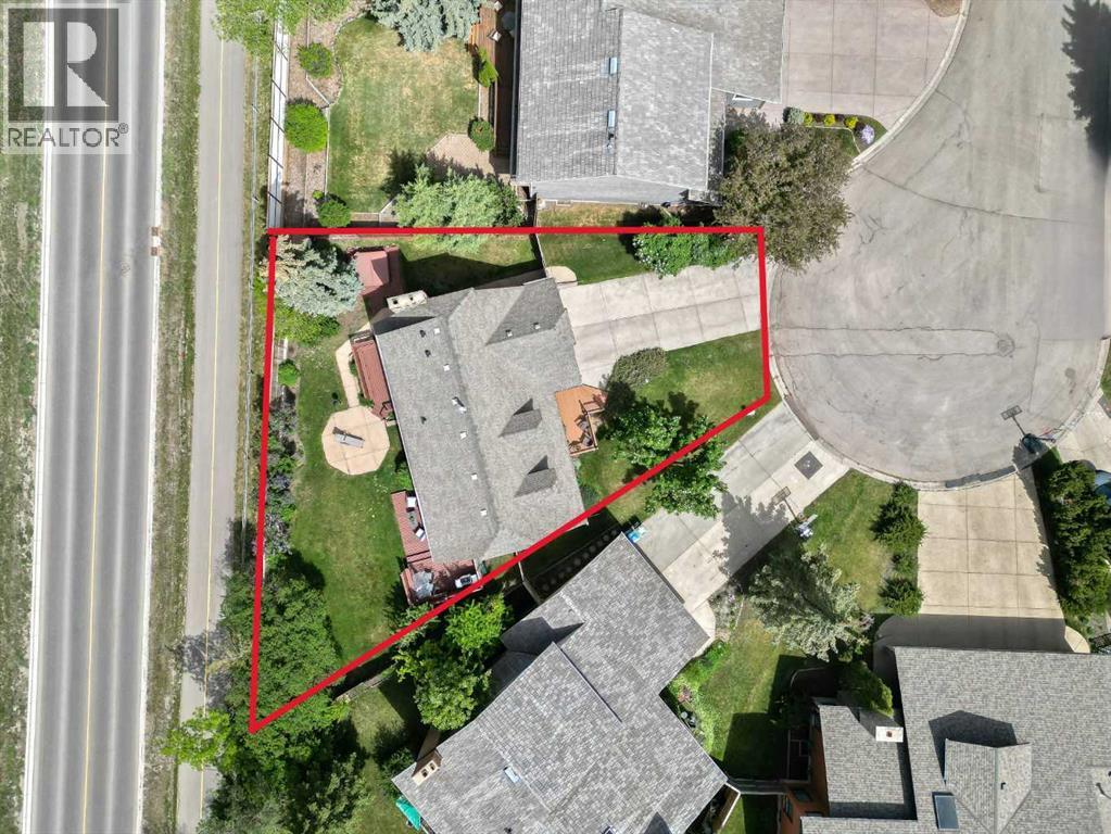 39 Canova Close SW — photo 30
