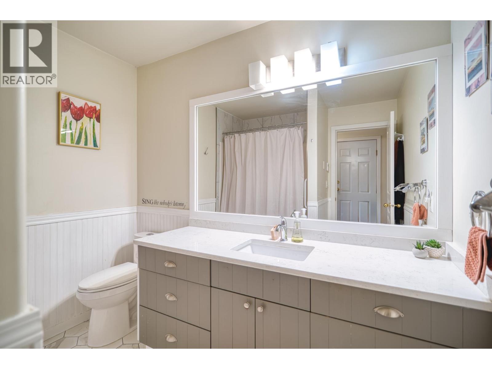 5599 MEDUSA PLACE, Sechelt