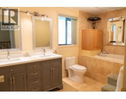 7911 Bedwell Drive, Pender Island, BC V0N2M2 Photo 23