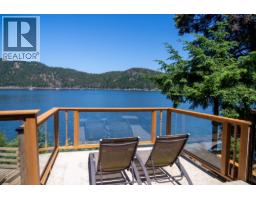 7911 Bedwell Drive, Pender Island, BC V0N2M2 Photo 32