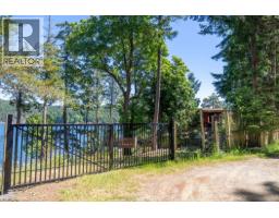 7911 Bedwell Drive, Pender Island, BC V0N2M2 Photo 38
